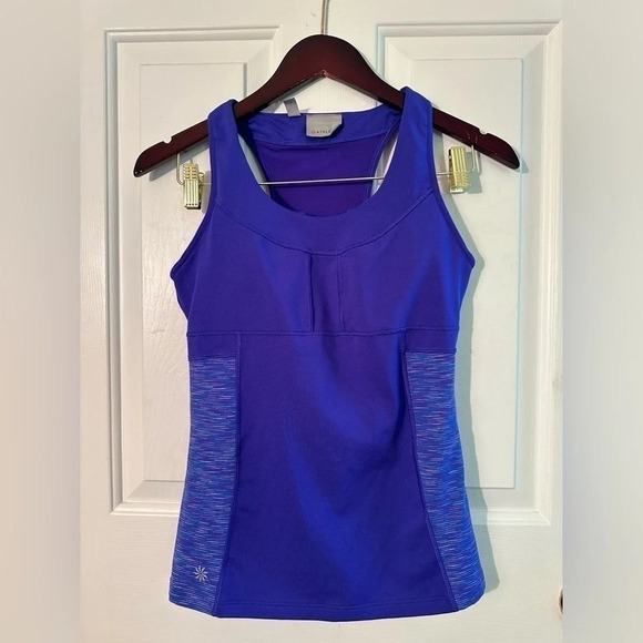 EUC ATHLETA Retro Purple Racerback Tank Back Pockets Built In Bra Padding Small - Picture 1 of 8